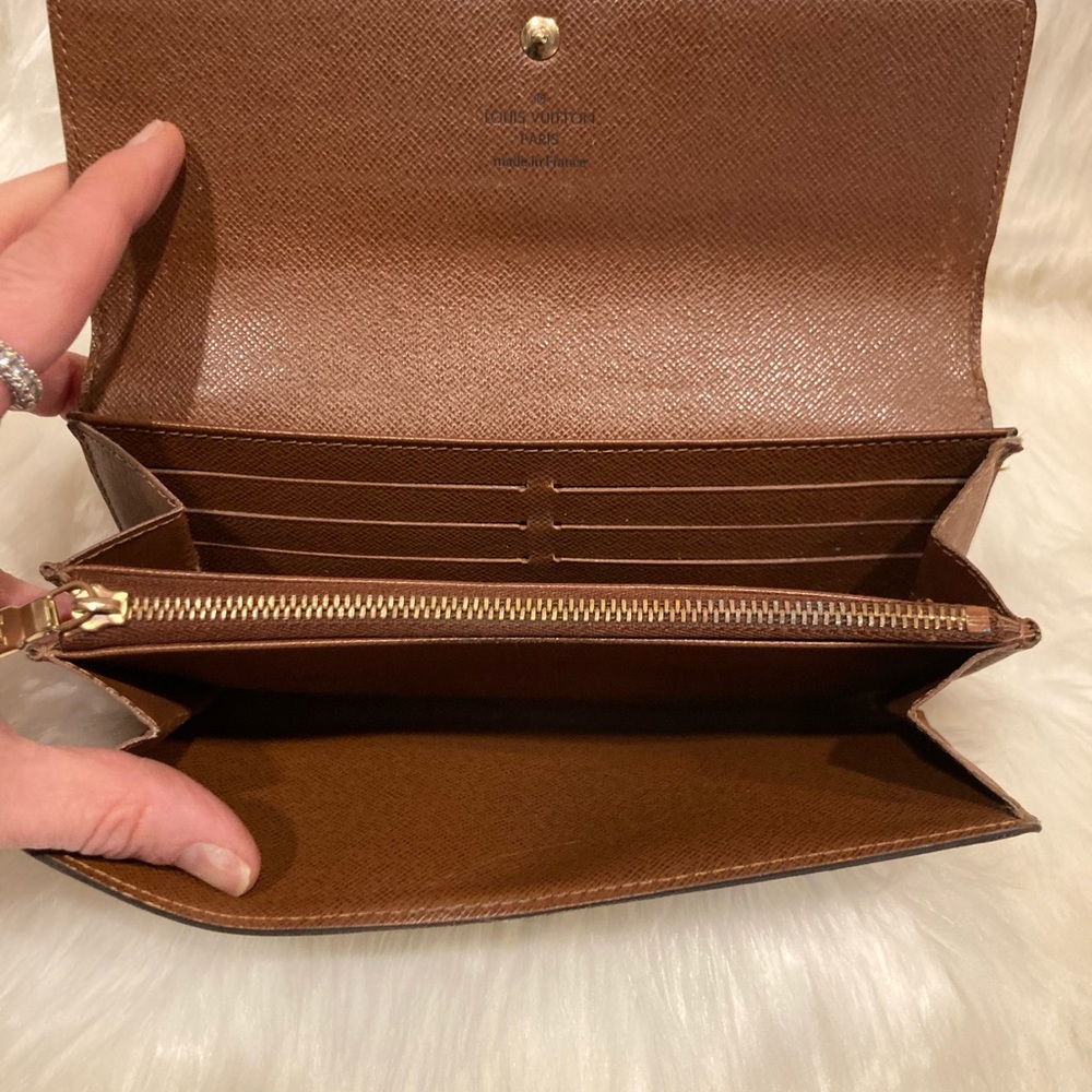 Authentic Louis Vuitton Sarah Wallet  #4.3s TH 3067 - Picture 9 of 12